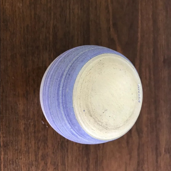 Hively Studio Pottery Ceramic Handmade Vase - Picture 3 of 5